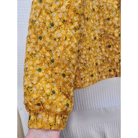 Sonoma Women's Jacket Sz Large 100% Cotton Quilted in Gold Floral Print - Picture 5 of 10